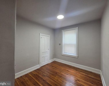5109 Knox Street - Photo Thumbnail 16