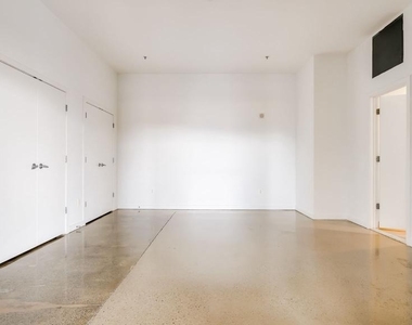 444 N 4th Street - Photo Thumbnail 8