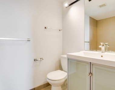 444 N 4th Street - Photo Thumbnail 13
