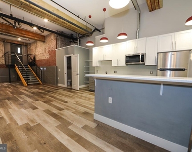 1822 E Glenwood - Photo Thumbnail 13