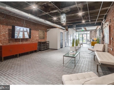 3450 J Street - Photo Thumbnail 3