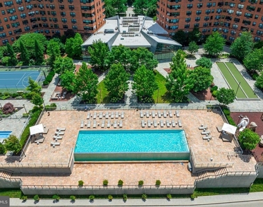 633 W Rittenhouse Street - Photo Thumbnail 4