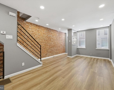 2625 Manton Street - Photo Thumbnail 3