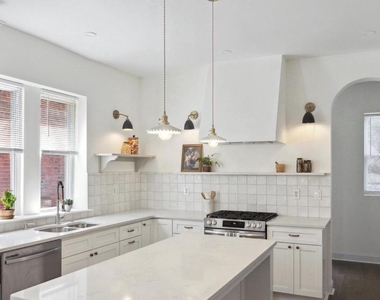 5516 Cedar Avenue - Photo Thumbnail 4