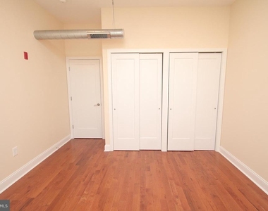 1218 S 8th Street - Photo Thumbnail 13