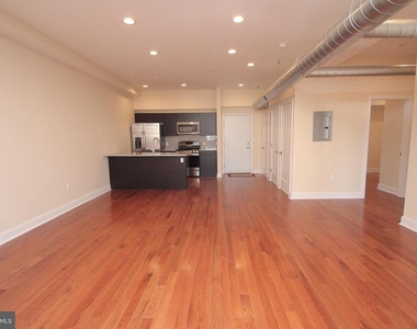 1218 S 8th Street - Photo Thumbnail 6