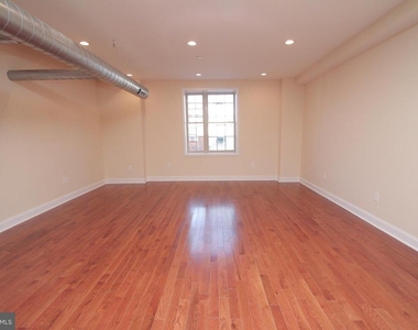 1218 S 8th Street - Photo Thumbnail 5