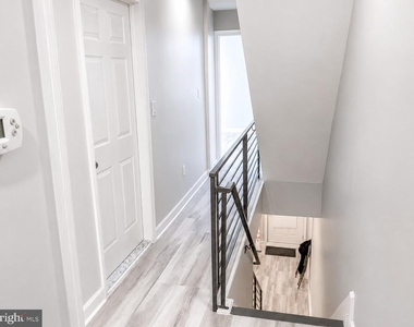 3133 Euclid Avenue - Photo Thumbnail 5