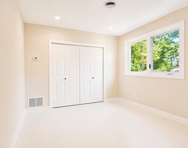15300 Red Arrow Highway - Photo Thumbnail 13