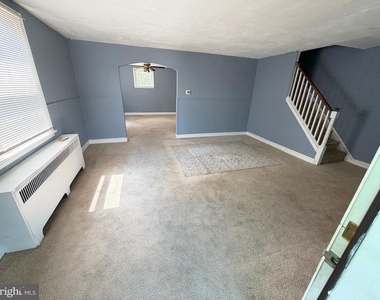 1123 Chester Pike - Photo Thumbnail 1