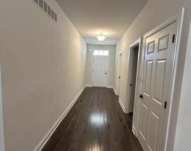 512 Lewis Street - Photo Thumbnail 47