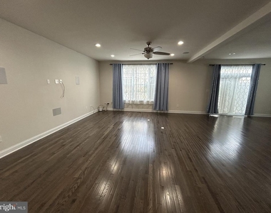 512 Lewis Street - Photo Thumbnail 41