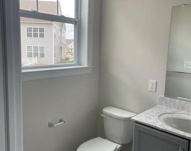 512 Lewis Street - Photo Thumbnail 32