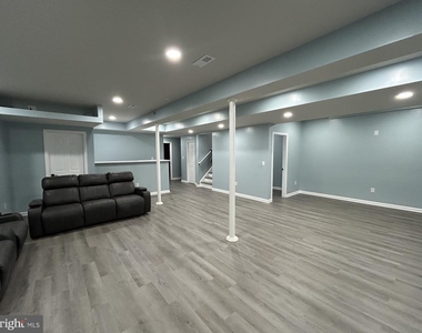512 Lewis Street - Photo Thumbnail 39
