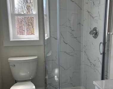 146 N Walnut Street - Photo Thumbnail 7
