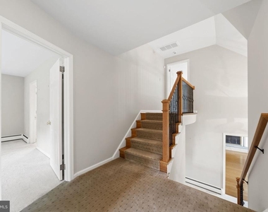 1026 Waltham Road - Photo Thumbnail 21