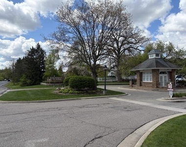 4299 Pine Ridge Court - Photo Thumbnail 20