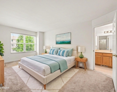 2878 Barclay Way - Photo Thumbnail 18