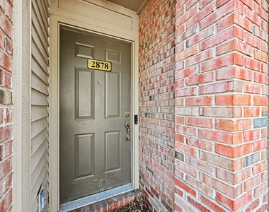 2878 Barclay Way - Photo Thumbnail 2