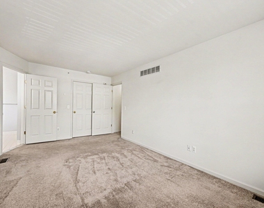 2878 Barclay Way - Photo Thumbnail 17