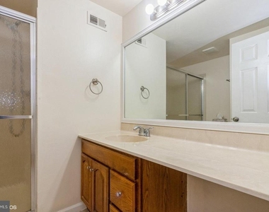 35019 Bennett Place - Photo Thumbnail 10