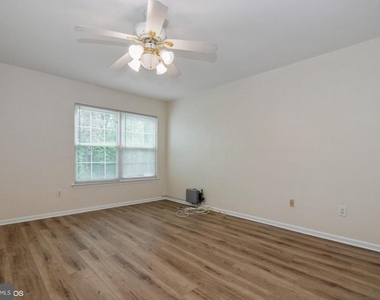 35019 Bennett Place - Photo Thumbnail 12