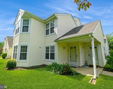 35019 Bennett Place - Photo Thumbnail 1