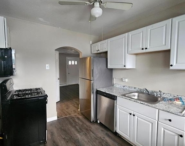 237 Cleveland St - Photo Thumbnail 3
