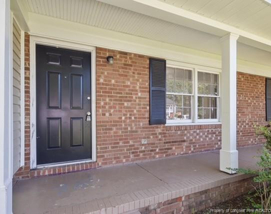 1067 Pleasant Oak Drive - Photo Thumbnail 8