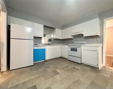 7013 Darnell Street - Photo Thumbnail 3