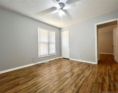 7013 Darnell Street - Photo Thumbnail 9