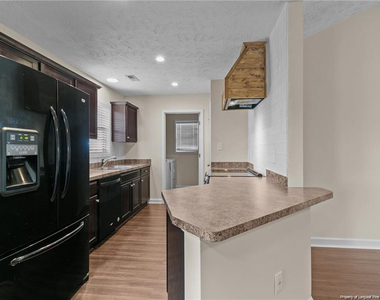 266 Ivywood Lane - Photo Thumbnail 8