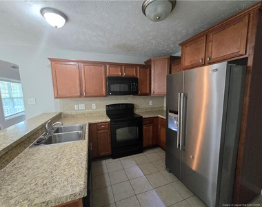 150 Bear Creek Drive - Photo Thumbnail 4