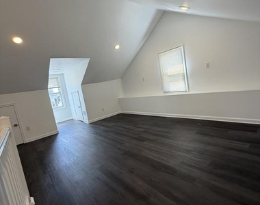 1262 S Broad Street - Photo Thumbnail 11
