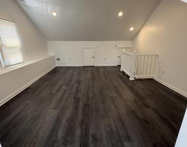 1262 S Broad Street - Photo Thumbnail 12