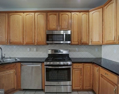 42 Haddon Court - Photo Thumbnail 10