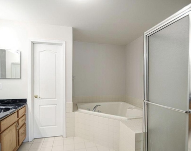 42 Haddon Court - Photo Thumbnail 3
