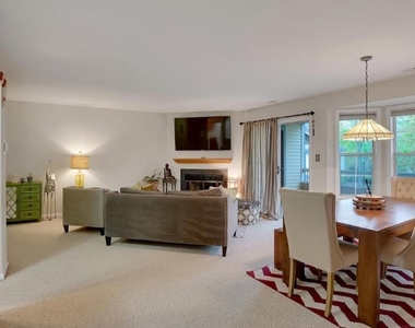 207 Salem Court - Photo Thumbnail 1