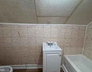 86 Spring Street - Photo Thumbnail 25