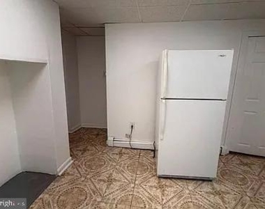 86 Spring Street - Photo Thumbnail 15