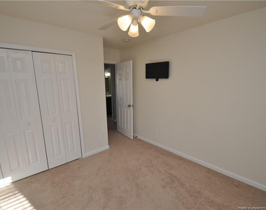 202 Thorncrest Drive - Photo Thumbnail 23