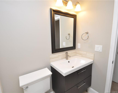 202 Thorncrest Drive - Photo Thumbnail 19