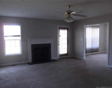 2937 Piney Mountain Drive - Photo Thumbnail 3