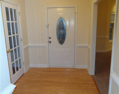 1107 Thistle Gold Drive - Photo Thumbnail 2