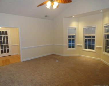 1107 Thistle Gold Drive - Photo Thumbnail 5