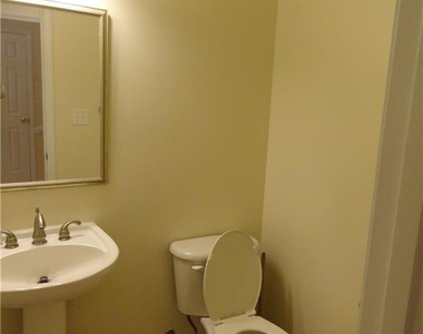 1107 Thistle Gold Drive - Photo Thumbnail 20