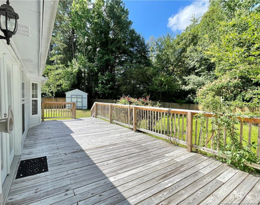 6509 Van Nobbing Court - Photo Thumbnail 20