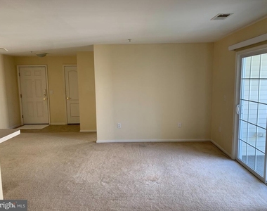 110 Lionheart Lane - Photo Thumbnail 2