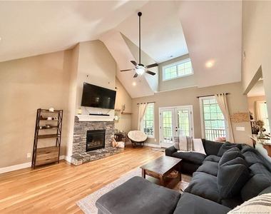 476 Clearwater Harbor - Photo Thumbnail 5