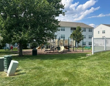 136 Lionheart Lane - Photo Thumbnail 20